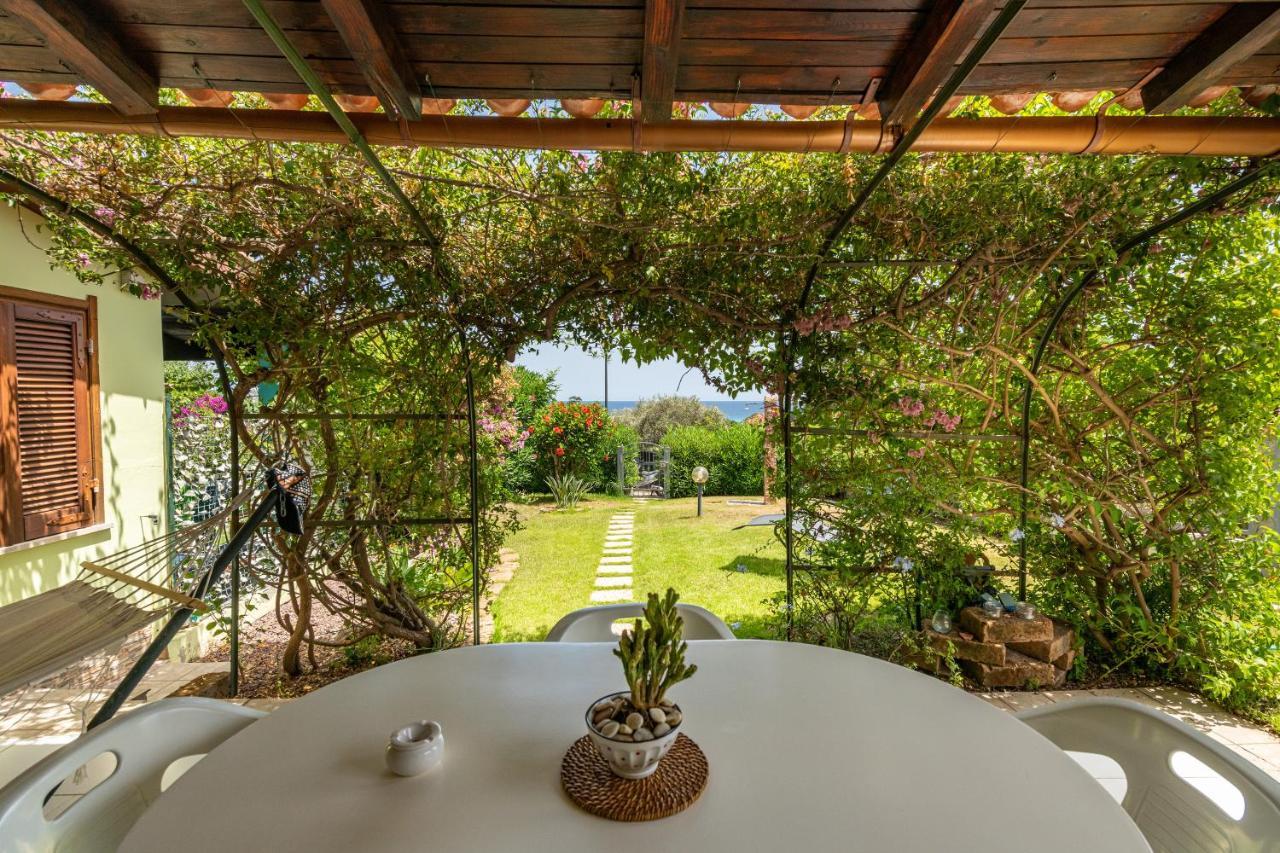 La Casa Di Silvia Villa Costa Rei Exterior photo